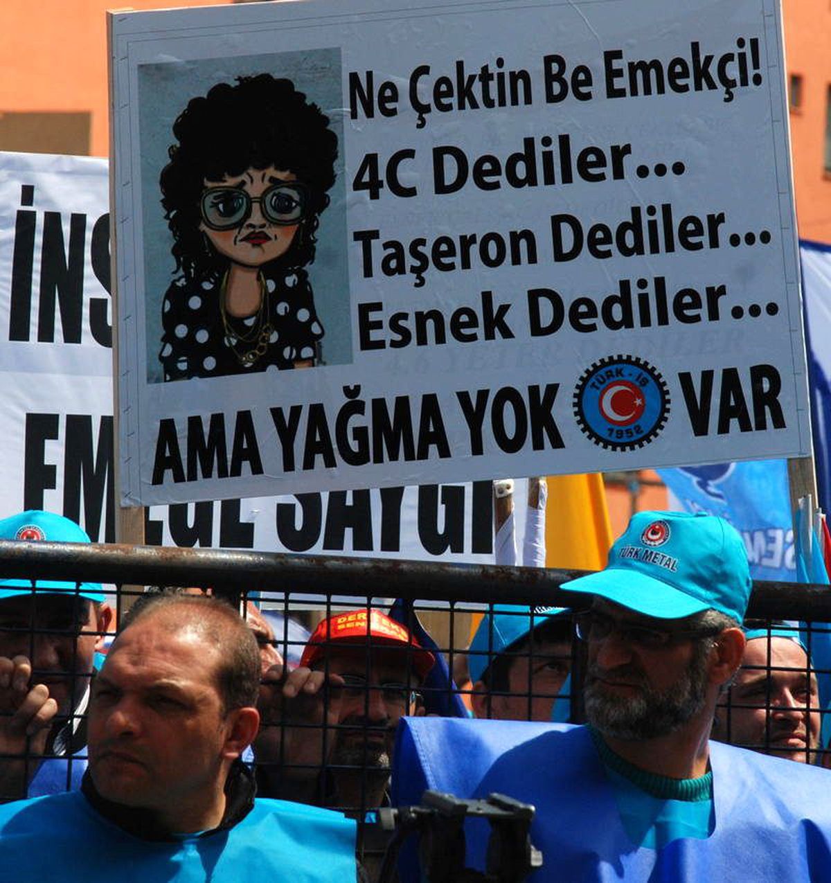 İstanbul\'da 1 Mayıs Emek ve Dayanışma Günü