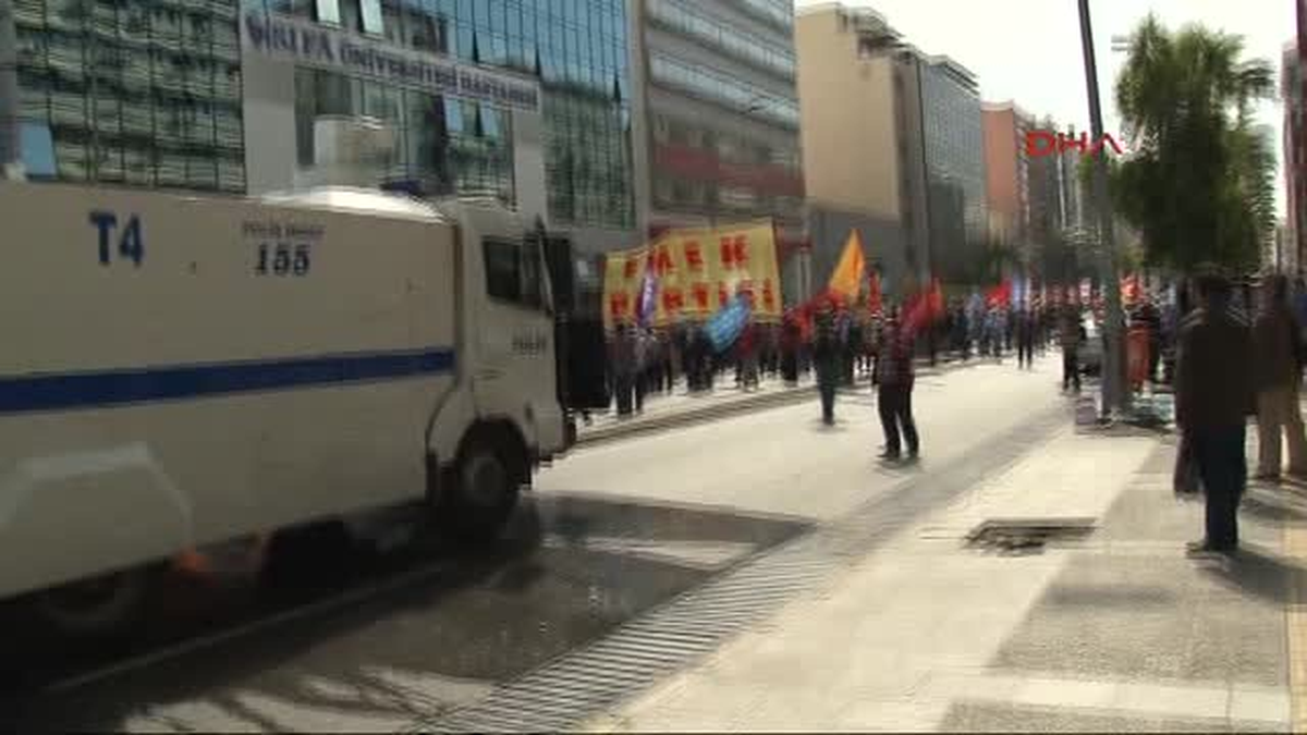 İzmir\'de 1 Mayıs" Habirine Ek