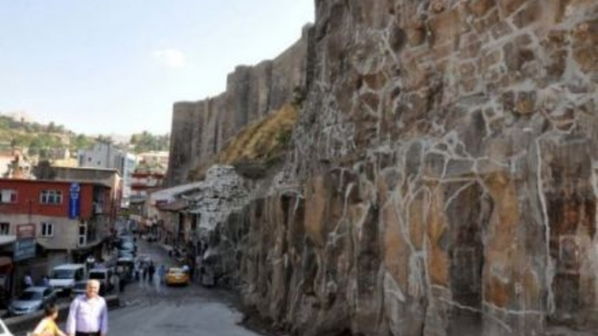 Kale Altındaki Ev ve İş Yerleri Afet Kapsamından Çıkarıldı