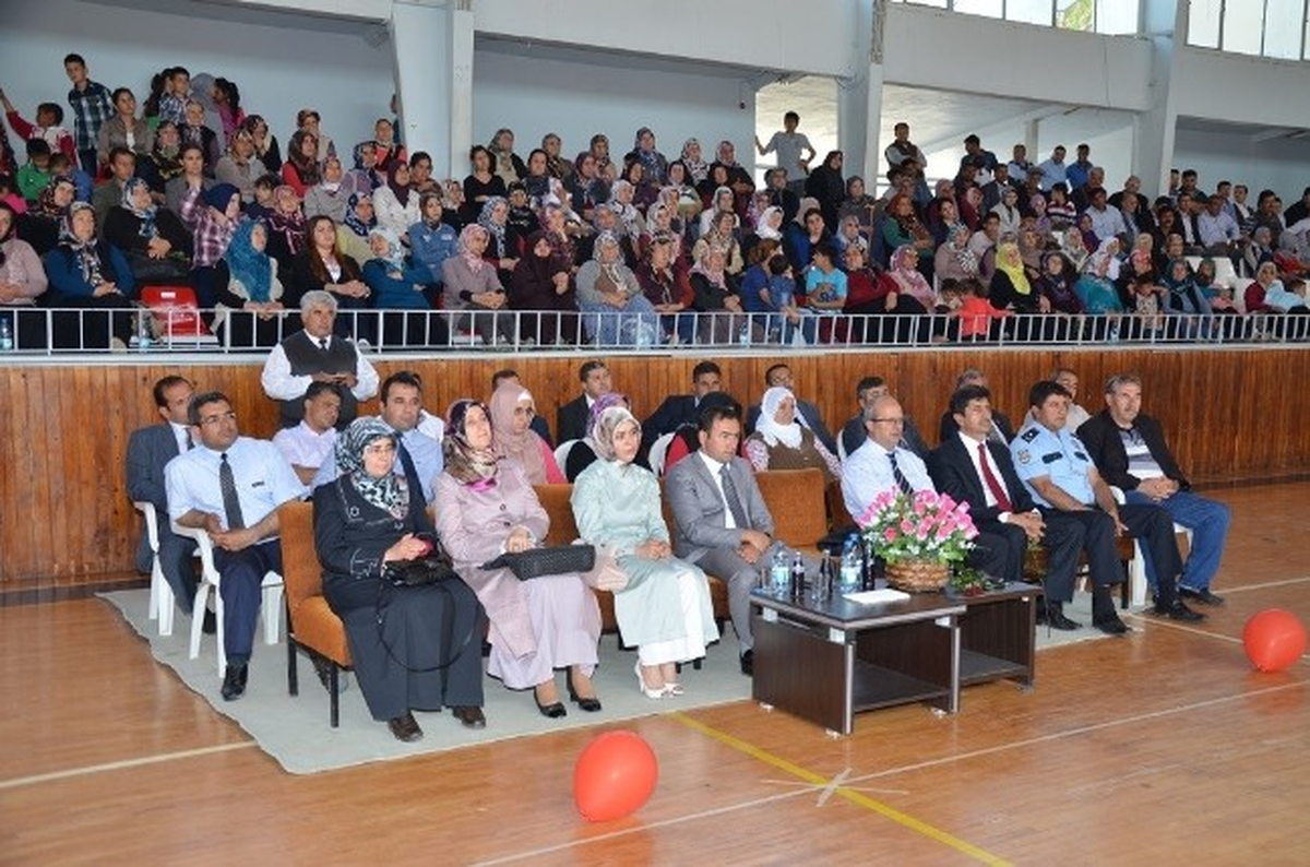 Karataş İmam Hatip\'te Kutlu Doğum Etkinliği