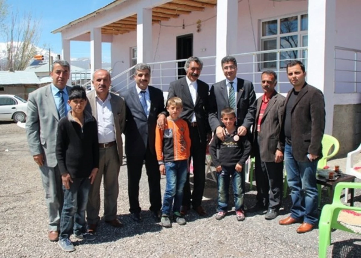 Kaymakam Özbek\'ten Köy Muhtarlarına Ziyaret