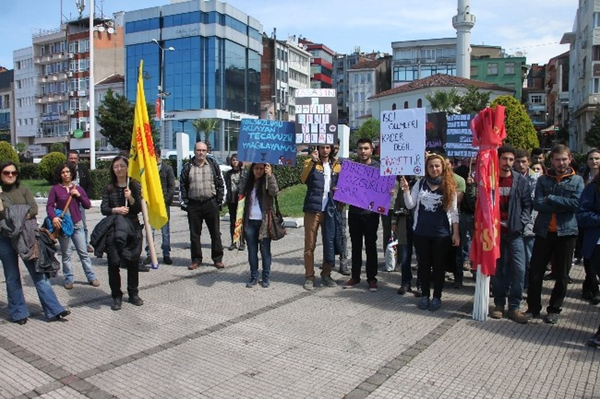Kdz. Ereğli\'de 1 Mayıs İşçi Bayramı Kutlandı