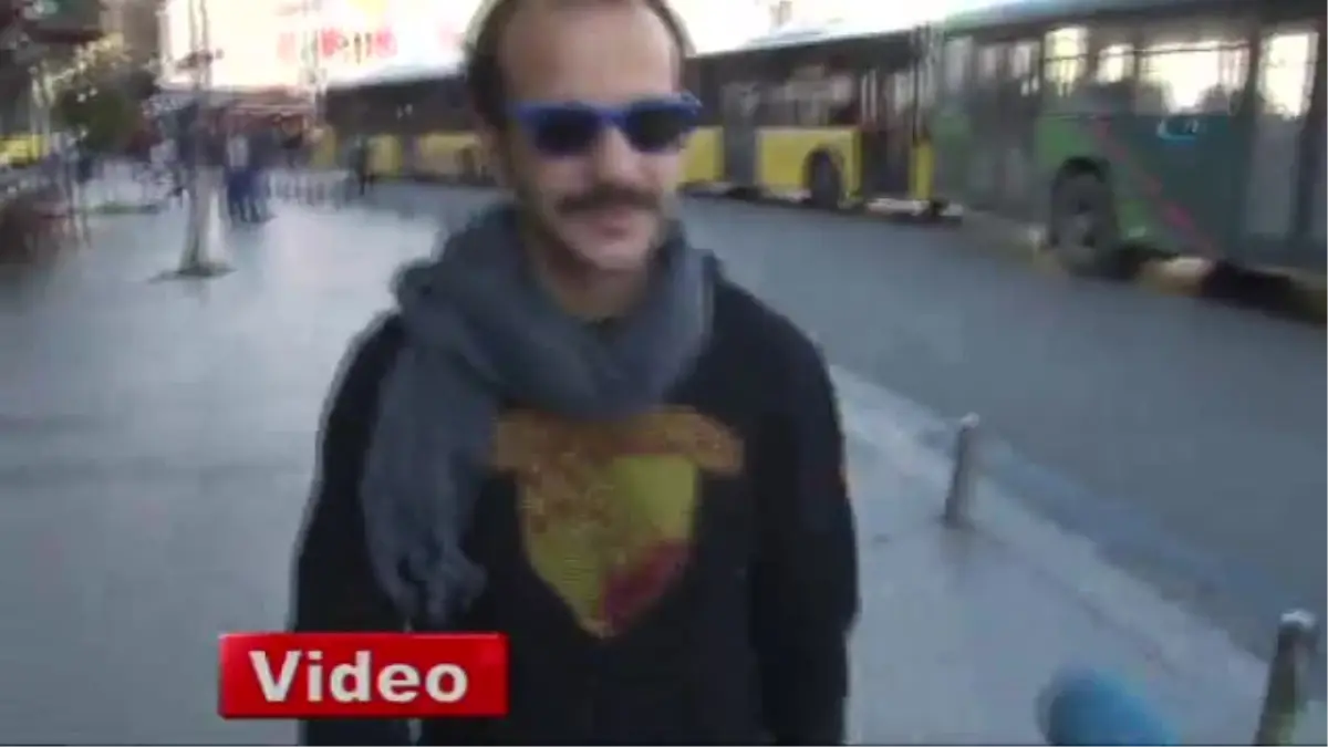 Polisler 'Bu Bizden' Diyerek Kocaoğlu'na Bariyerleri Açtı