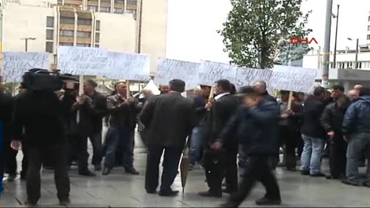 Kosova\'da 1 Mayıs Kutlamaları