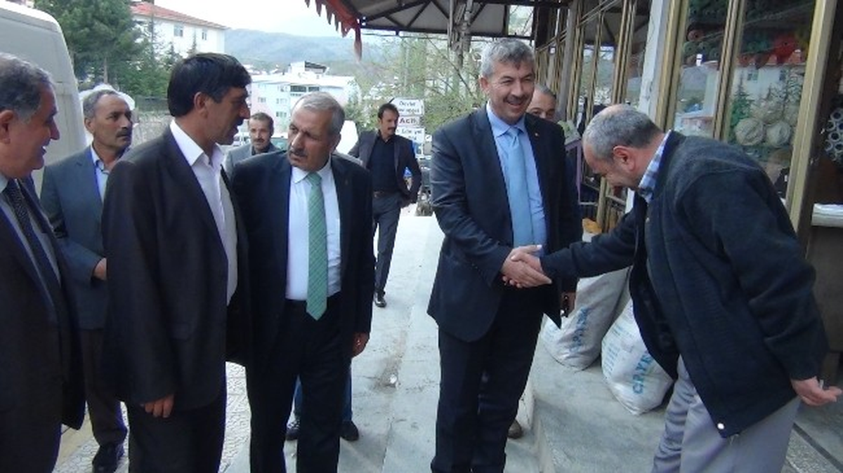 Milletvekili Şahin, Arapgir Kaymakamı Ercan Turan\'ı Ziyaret Etti