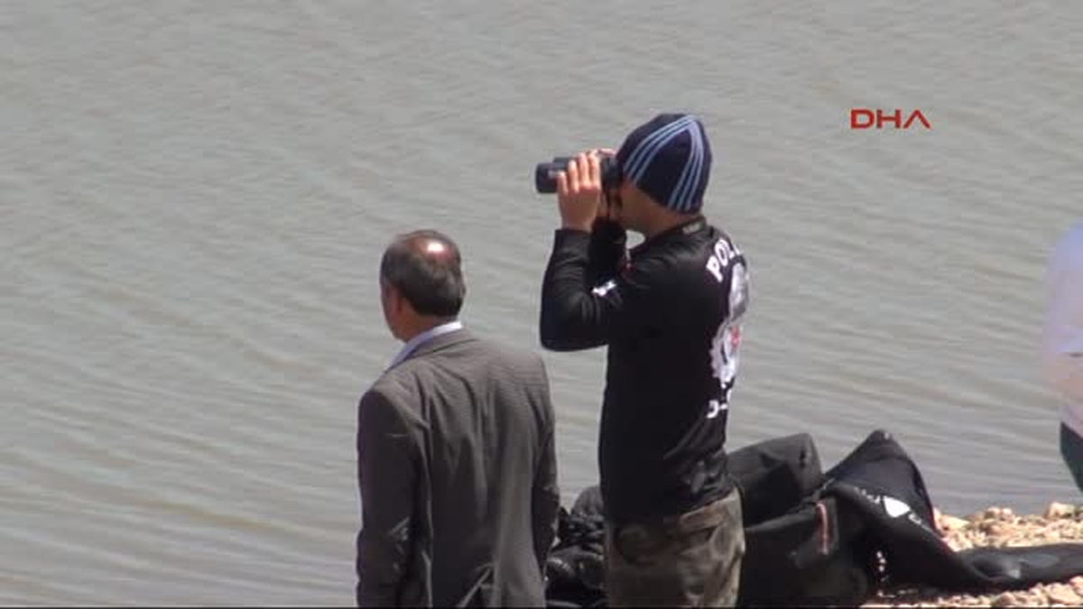 Musabeyli\'de Kaybolan Derya\'yı Arama Çalışmaları Sürüyor
