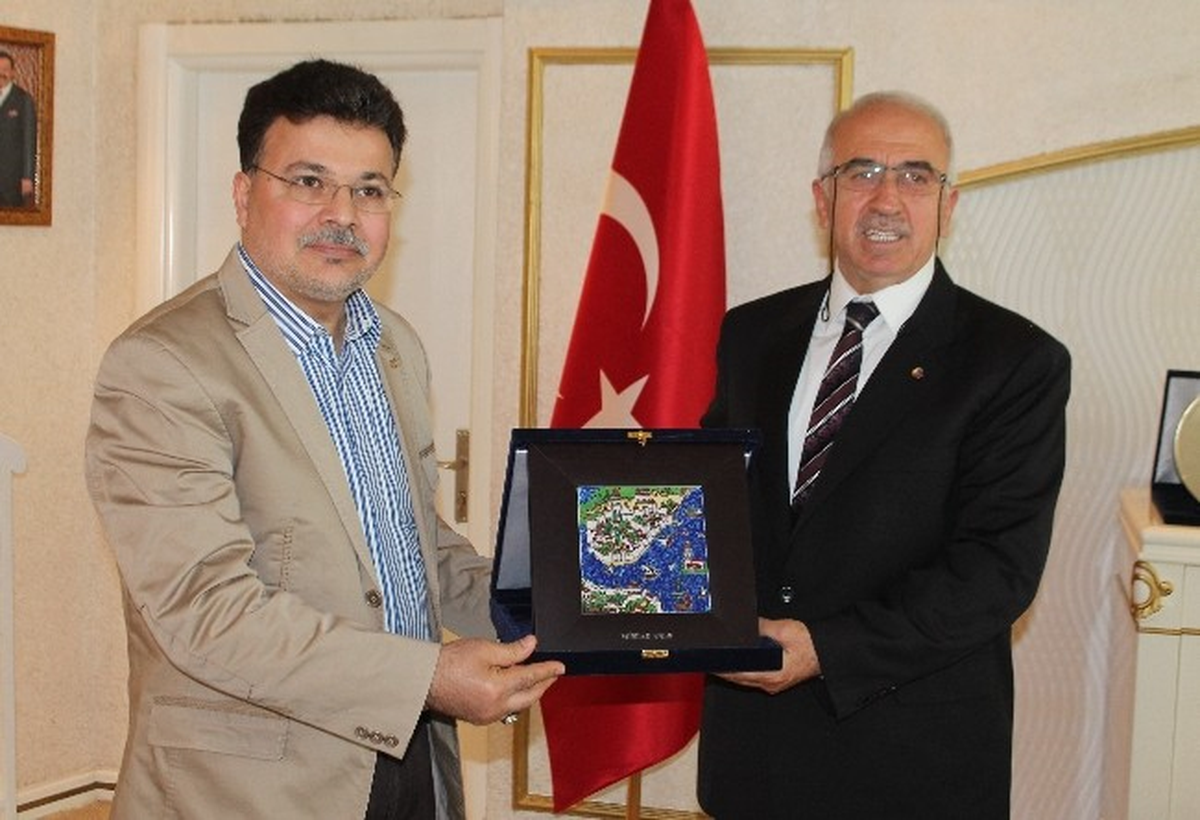 Müsiad\'dan, Ticaret Borsası Başkanına Plaket