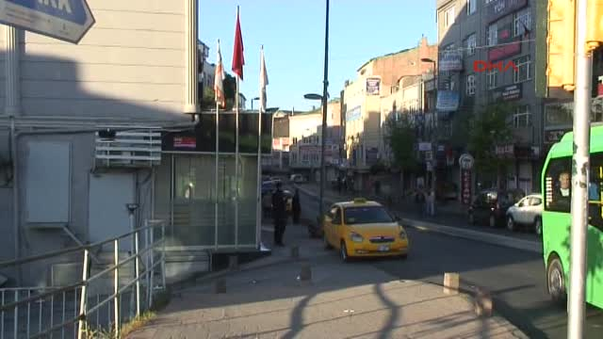 Okmeydanı Güne Havai Fişekle Başladı