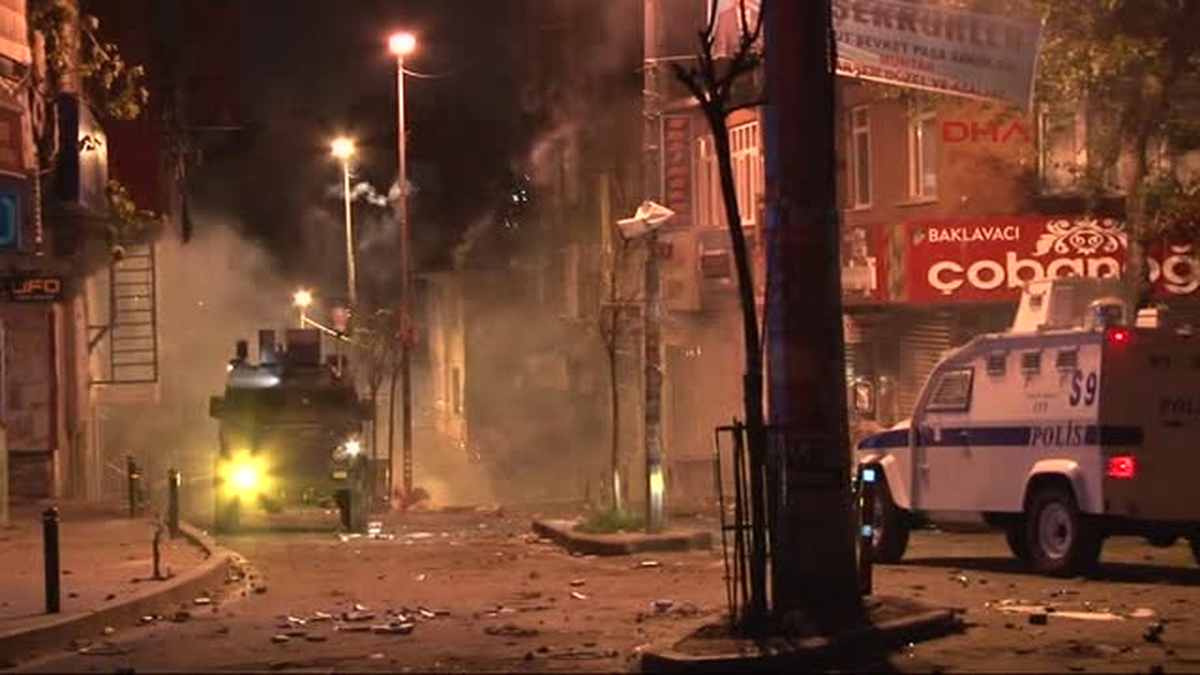 Okmeydanı\'nda Gergin Gece