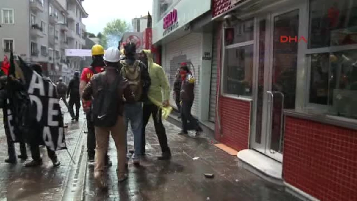 Polis Beşiktaş\'ta Eylemcilere Müdahale Etti