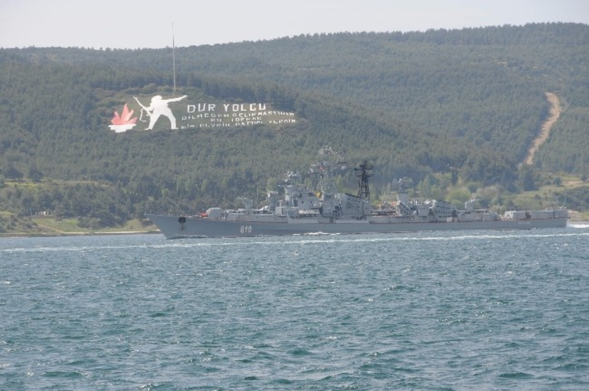 Rus Destroyeri Boğaz\'dan Geçti