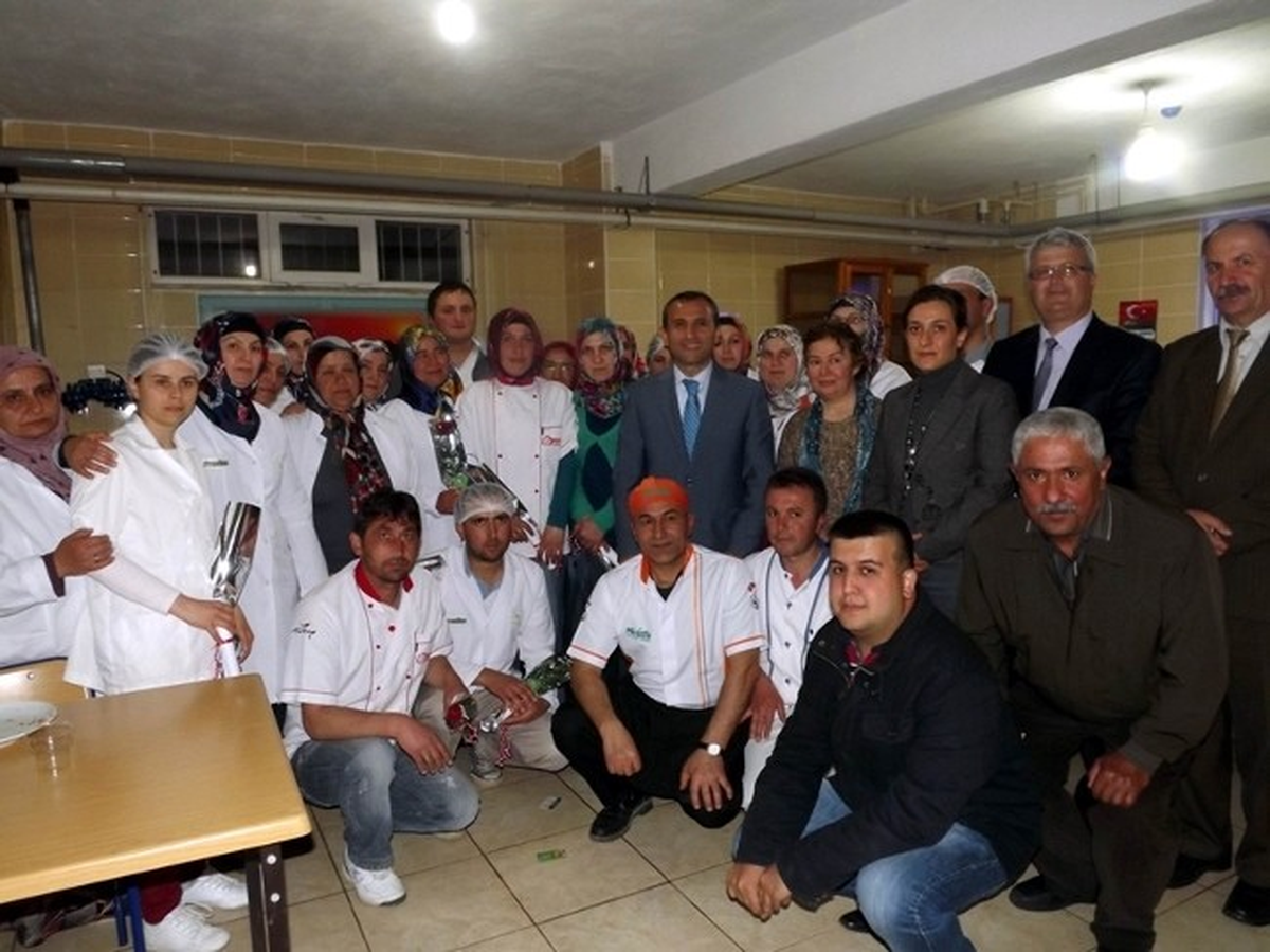 Seydişehir\'de Aşçı Çıraklar Sertifikalarını Aldı