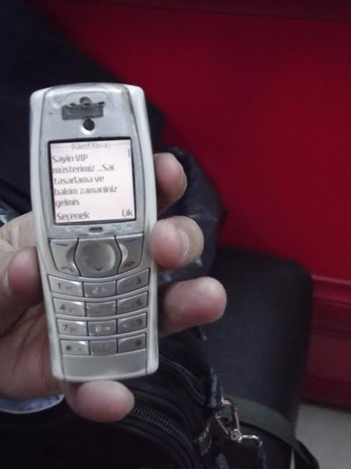 Sıra Dışı Berberden Sms ile Hatırlatma Hizmeti