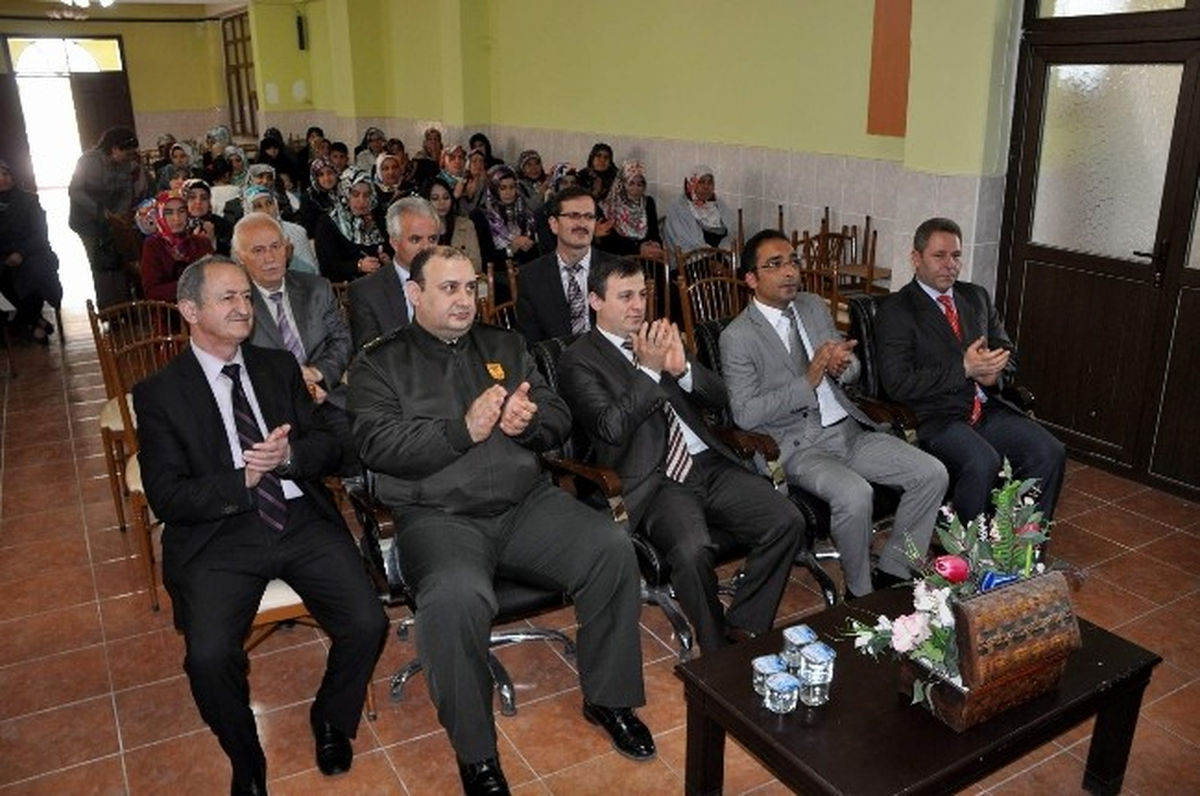Suşehri\'nde Bilgi Yarışması Düzenlendi