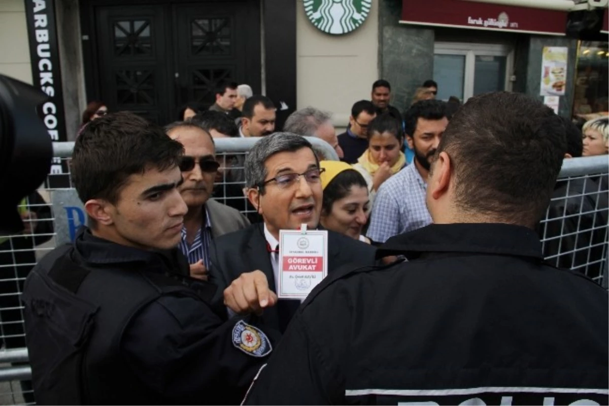 Taksim\'de Avukatlar ve Polis Arasında Gerginlik