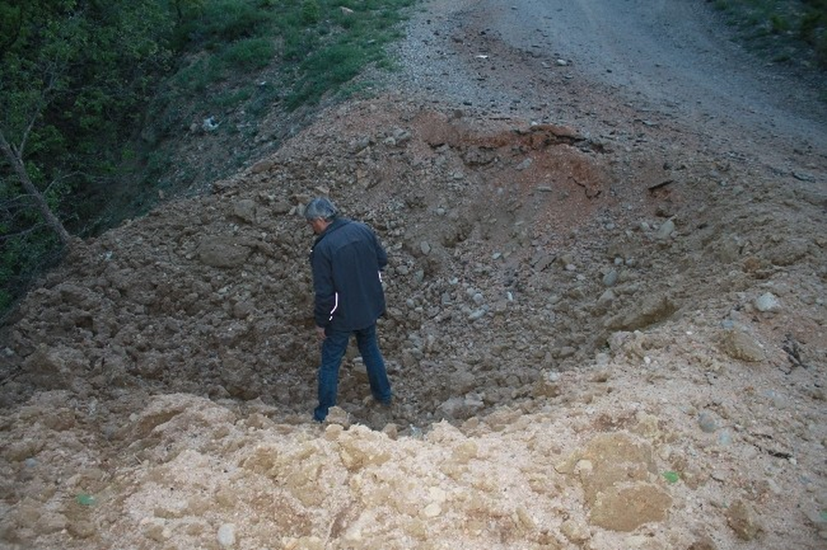 Tunceli\'deki Askeri Araca Mayınlı Saldırı
