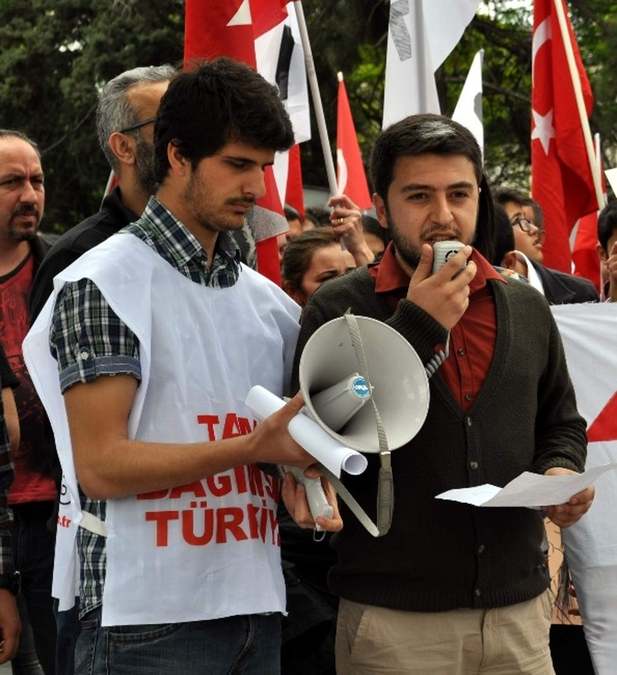 Türk Gençlik Birliği 1 Mayıs\'ı Kutladı
