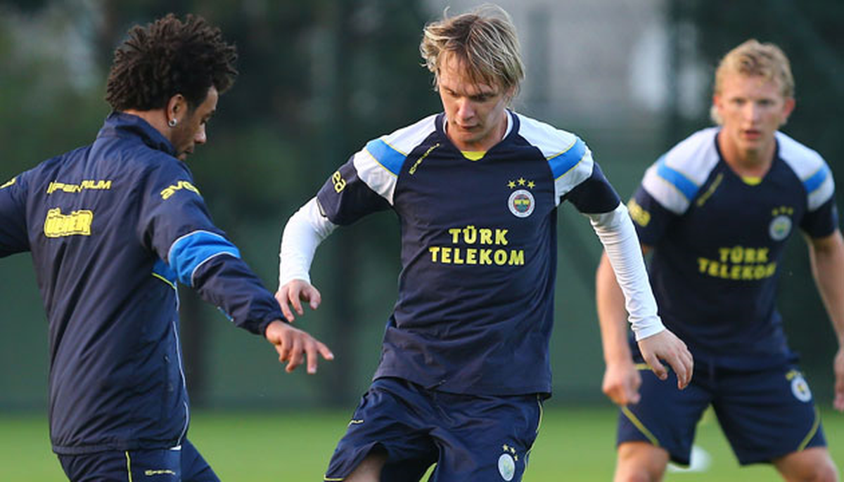 Fenerbahçe, Akhisar Belediyespor Maçına Hazırlanıyor