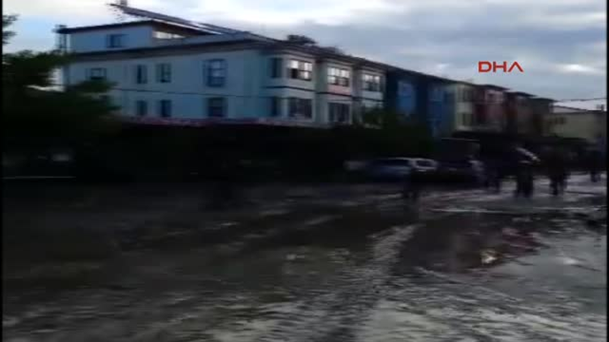 Gökçeada\'yı Sel Vurdu (4)