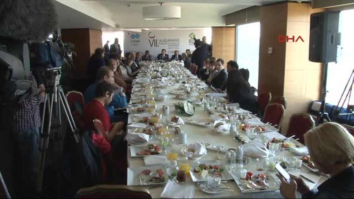 Bakan Çelik: Son 10 Yılda Ölümlü İş Kazası Sayısında Yüzde 56\'lık Gerileme Var
