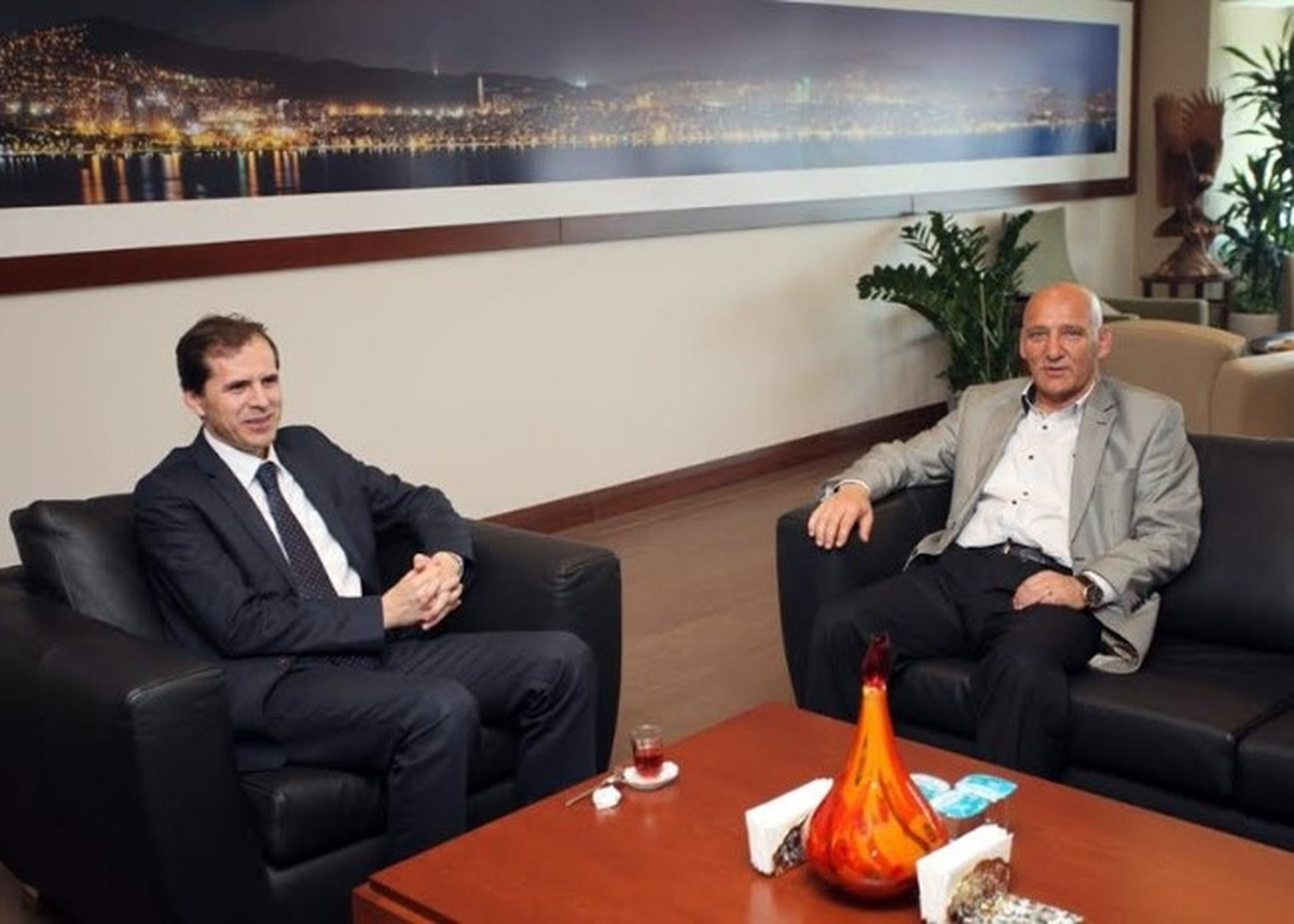 Başkan Altınok Öz\'e Tebrik Ziyaretleri Sürüyor