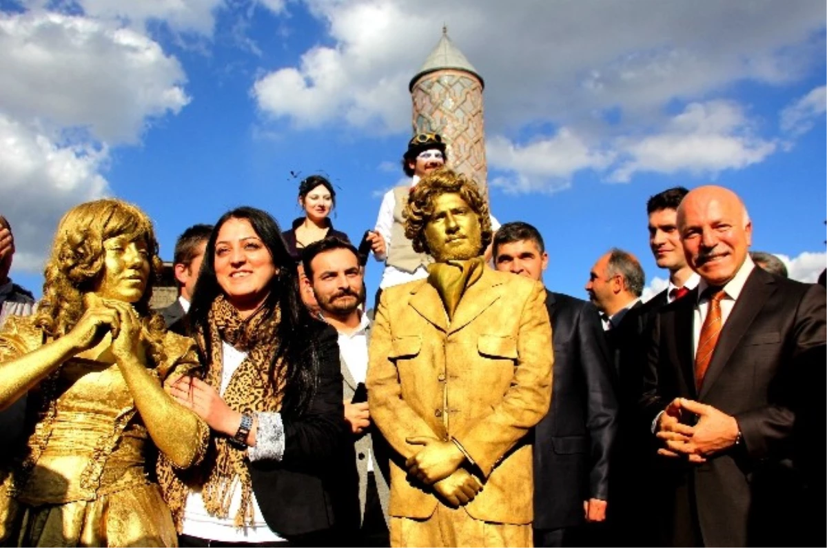 Dadaş Film Festivali Renkli Görüntülerle Başladı