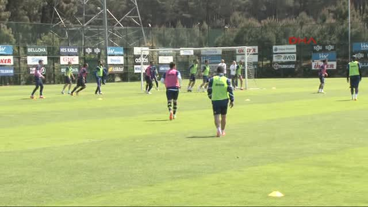 Fenerbahçe, Akhisar Belediyespor Maçının Hazırlıklarını Sürdürdü