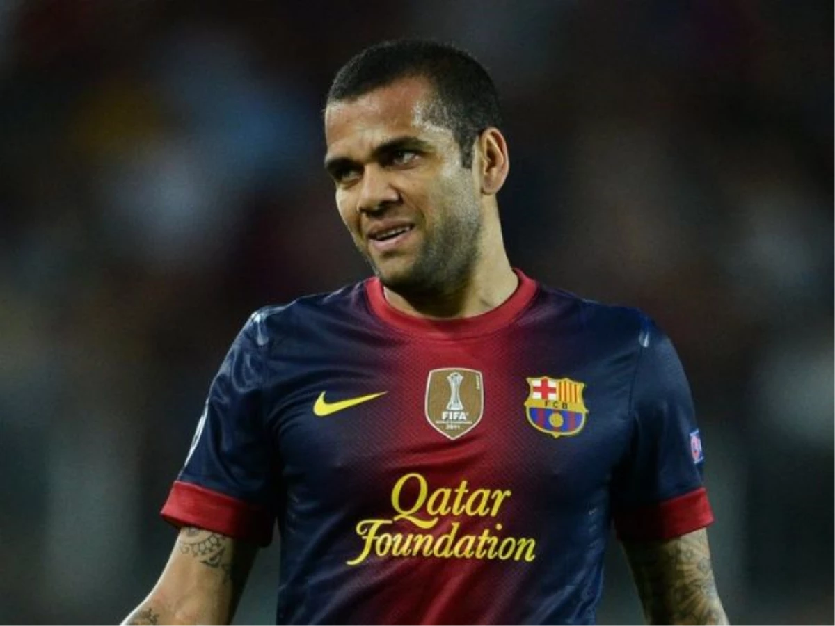 Galatasaray\'dan Dani Alves\'e Destek