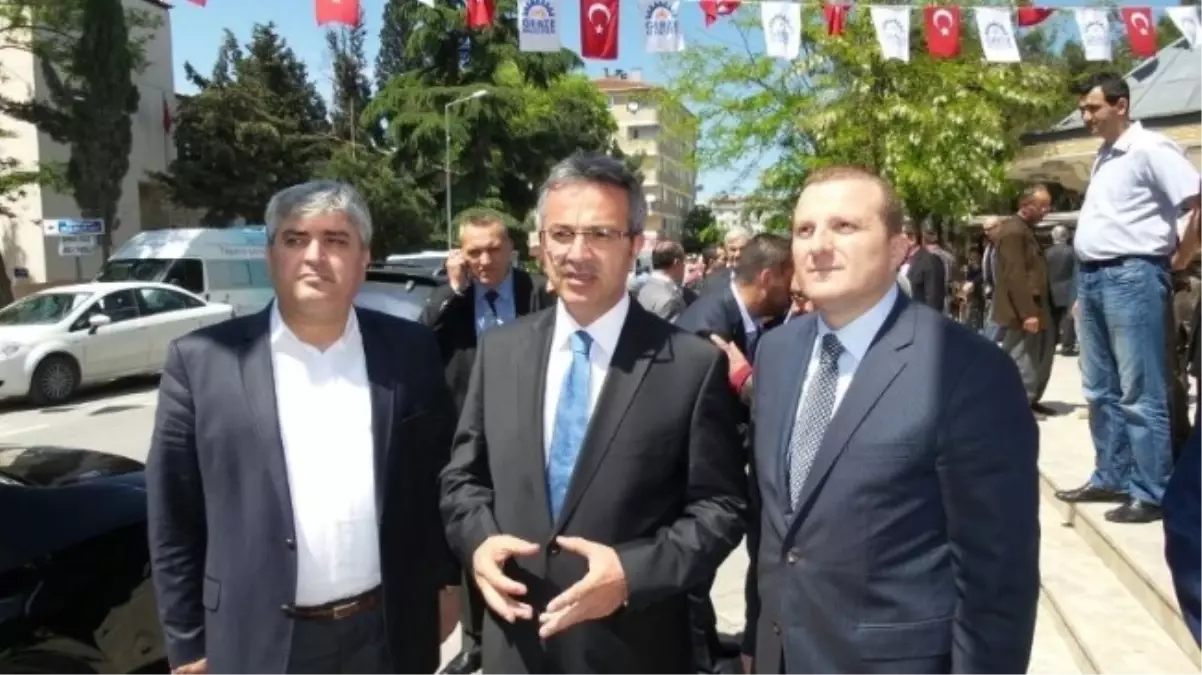 Gebze\'de Fatih Sultan Mehmet İçin Mevlid Okutuldu