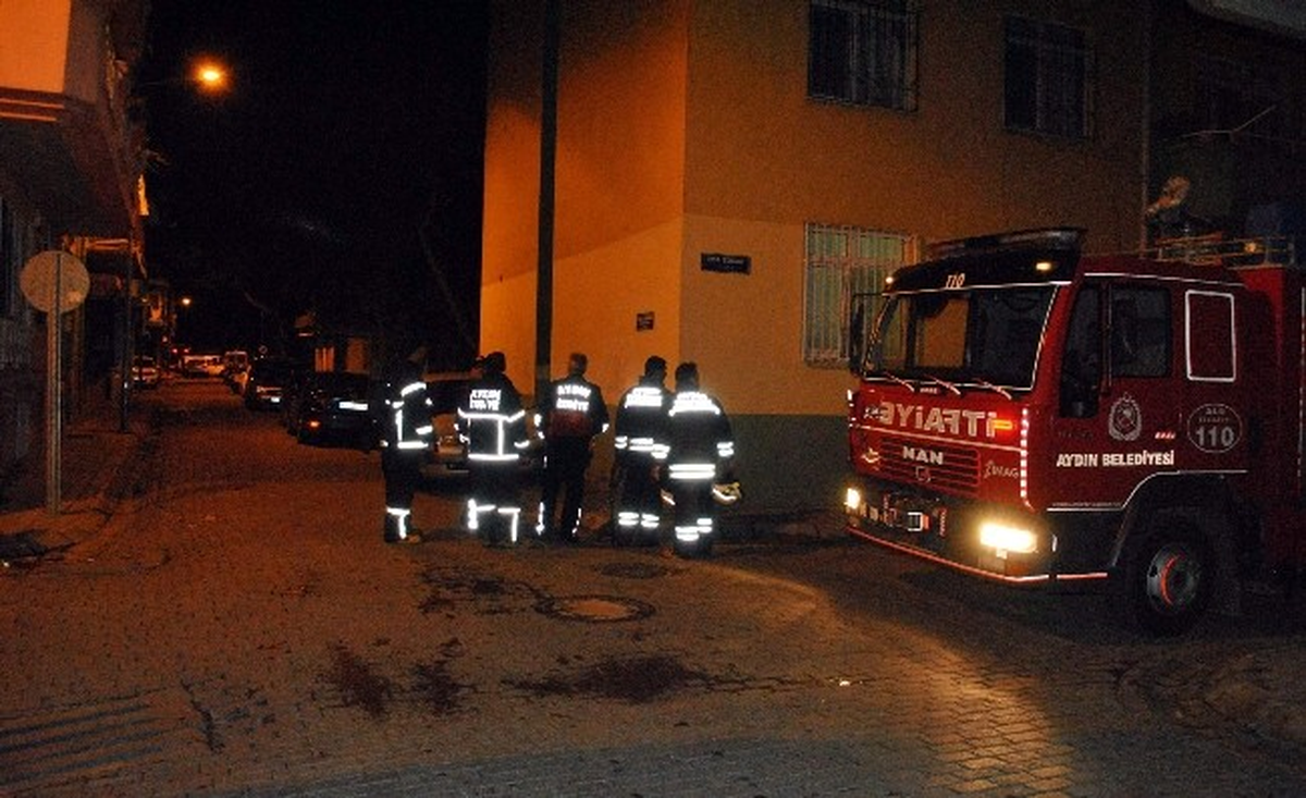 İtfaiye Sokak Sokak Yangın Aradı