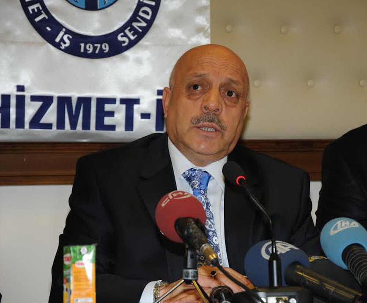 Kırşehir\'de İşçileri Taşıyan Otobüsün Devrilmesi