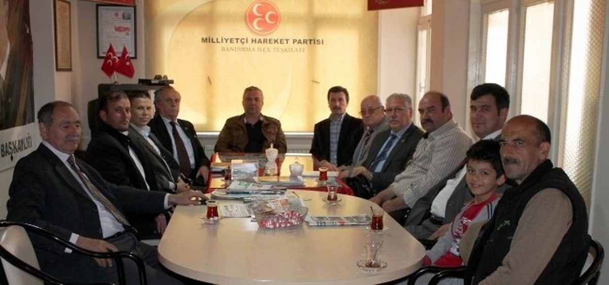 Mahalle Muhtarlarından MHP\'ye Ziyaret