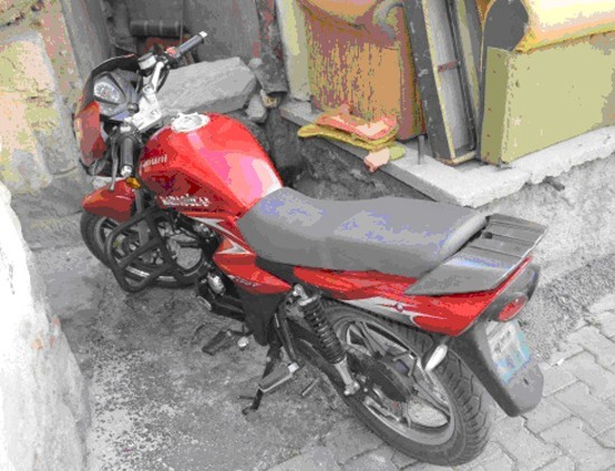 Motosiklet Hırsızları Yakalandı
