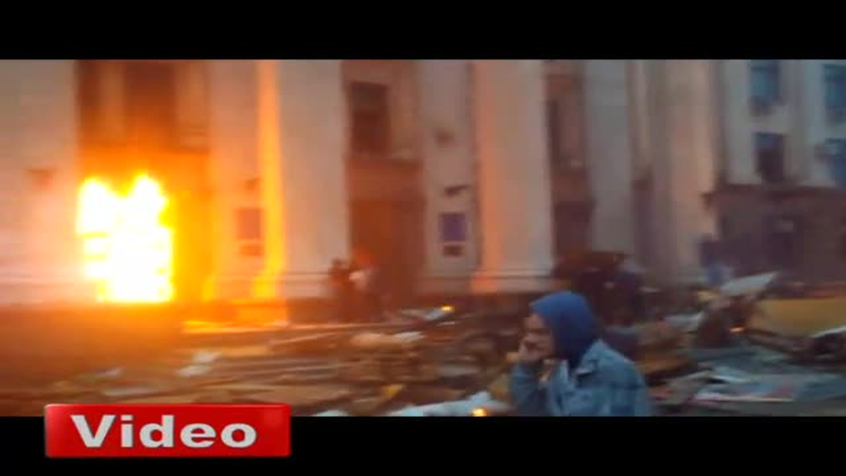 Odessa\'da Ukrayna Yanlıları Bir Binayı Ateşe Verdi: 38 Ölü