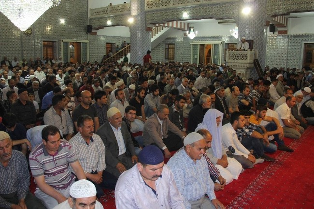 Şanlıurfa\'da Kandil Coşkusu