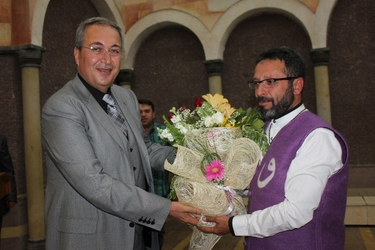 Yazar Sinan Yağmur Okurlarıyla Buluştu