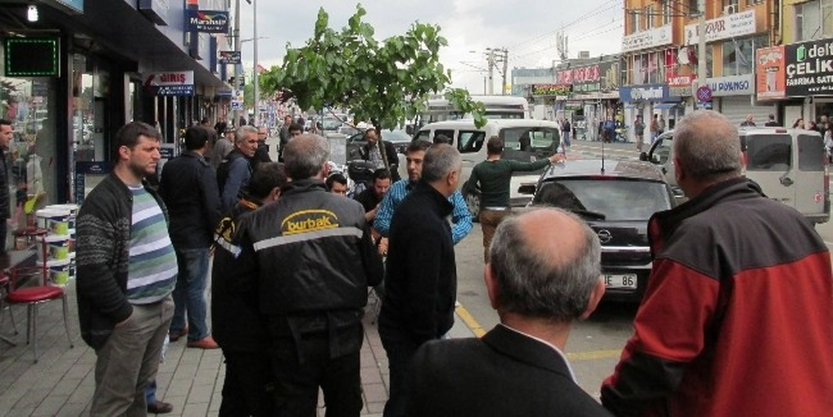 5 Liralık Otopark Ücreti İçin 4 Kişi Yaralandı