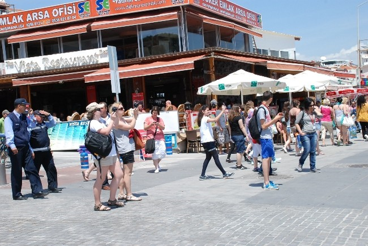 AB Kökler ve Kanatlar Projesinin Ortakları Didim\'de Ağırlandı