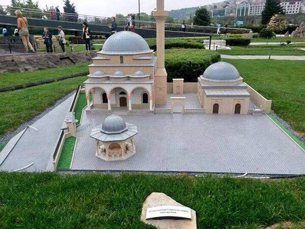 Veysel Karani Türbesinin Maketi Miniatürk\'e Yerleştirilecek
