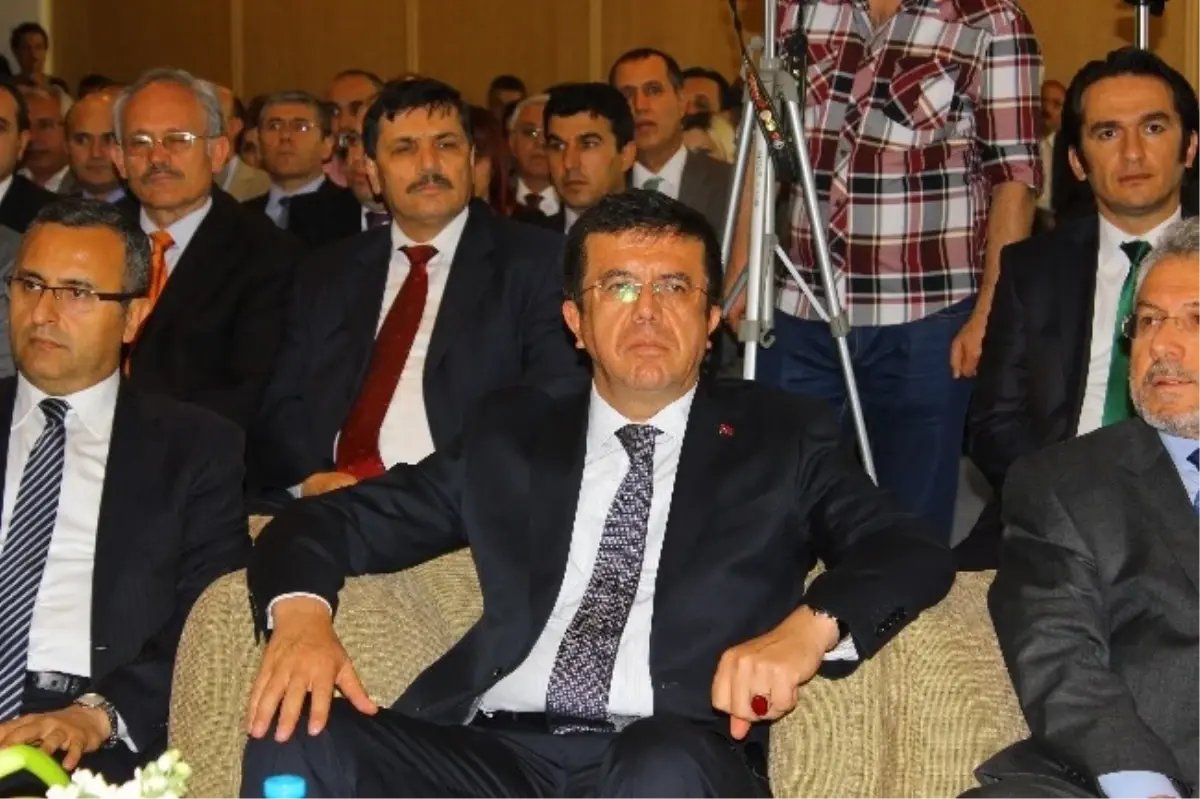 Bakan Zeybekci\'den Turizm Teşviki Müjdesi