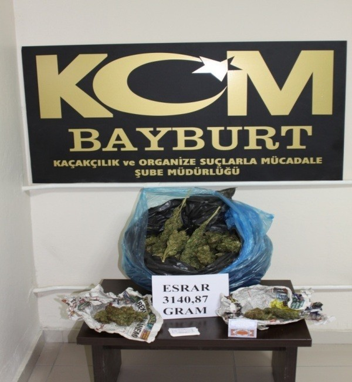 Bayburt\'ta Esrar Operasyonu