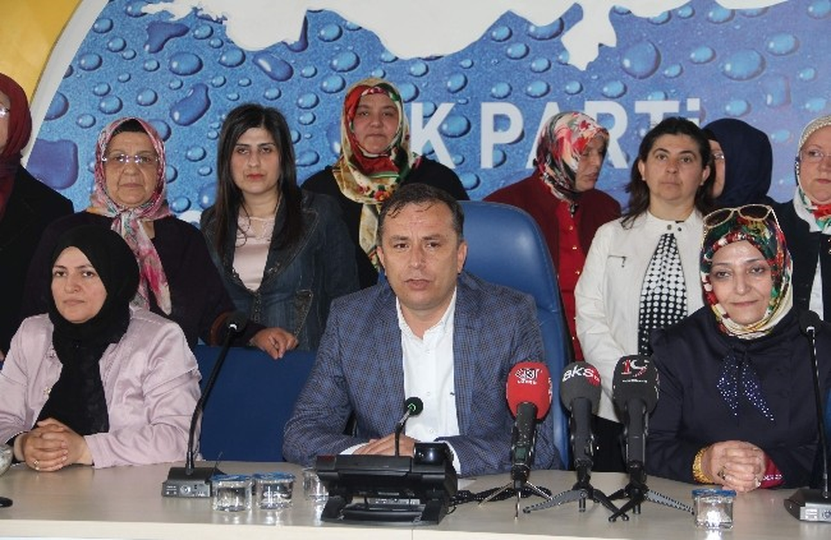 Ceylan, AK Parti Kadın Kolları Başkanlarıyla Bir Araya Geldi