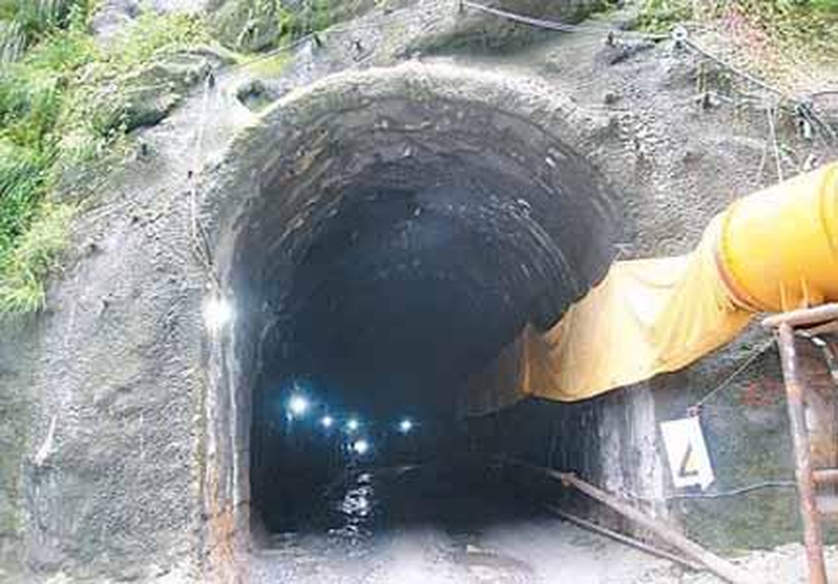 Çin\'de Tünel Çöktü: 6 Ölü