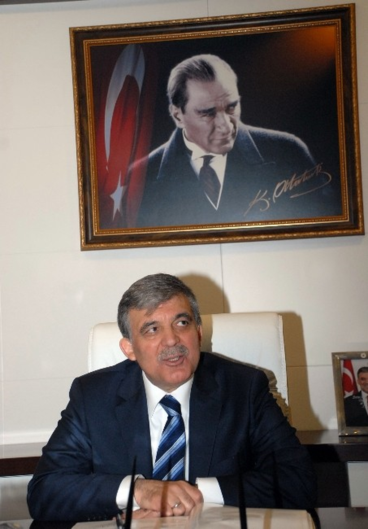 Cumhurbaşkanı Gül\'den Adaylık Açıklaması