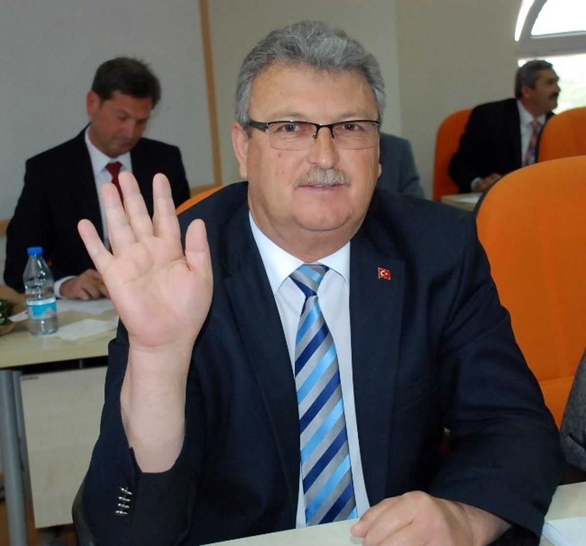 Didim\'de 22 Yıl Görev Yaptığı Belediyeye Meclis Üyesi Olarak Geri Döndü