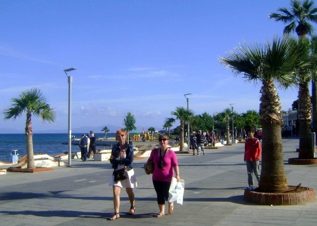 Didim\'in İlk Yabancı Konukları Komşu Bulgaristan\'dan Geldi