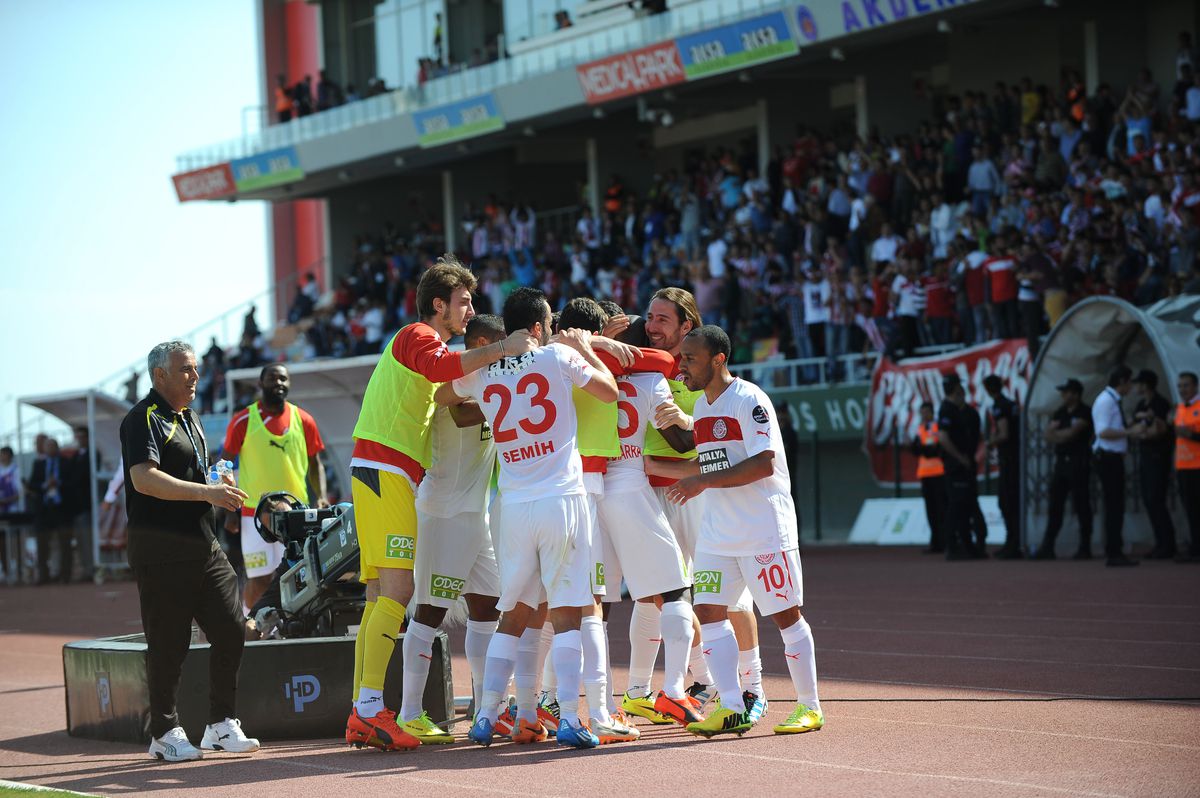 Futbol: Spor Toto Süper Lig