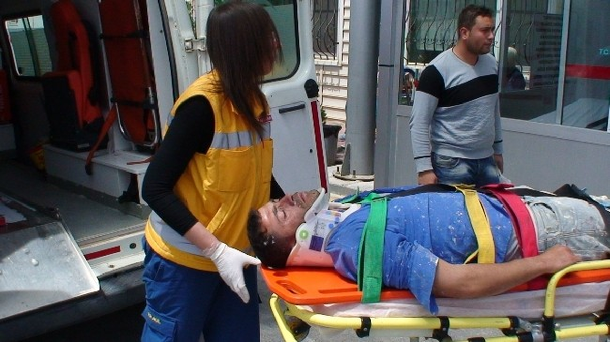 İnşaat İşçisi 2\'inci Kattan Düştü