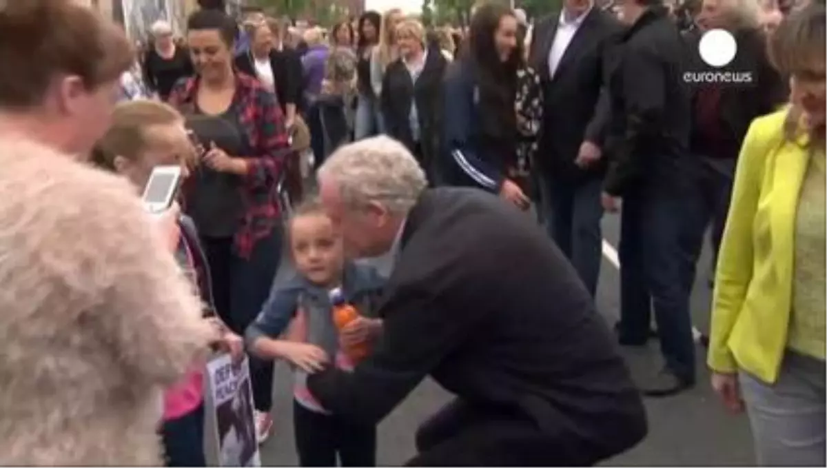 K.irlanda'da Gerry Adams Tartışması