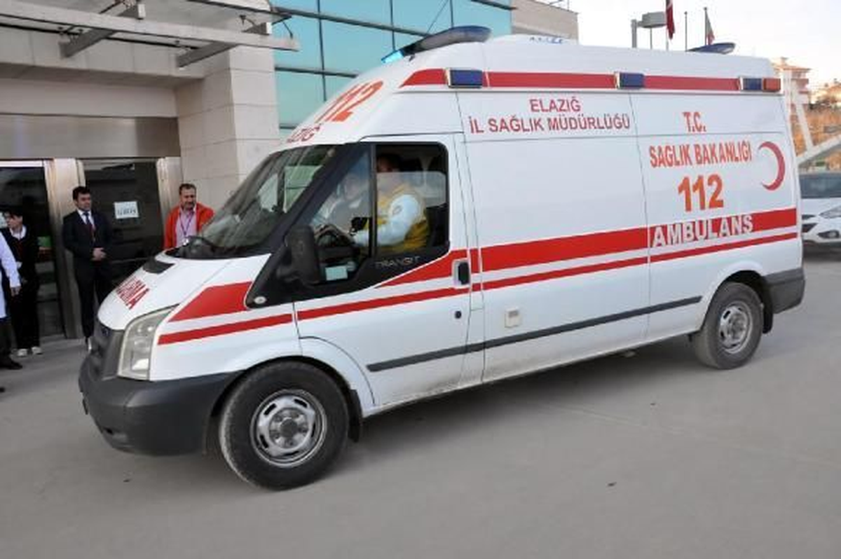 Kulu\'da Trafik Kazası: 3 Yaralı